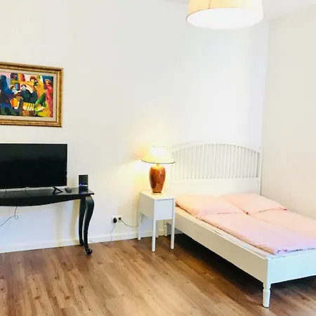 Hausburg Apartment Berlin