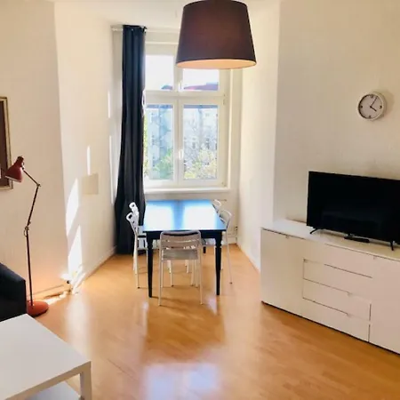 Hausburg Apartment *