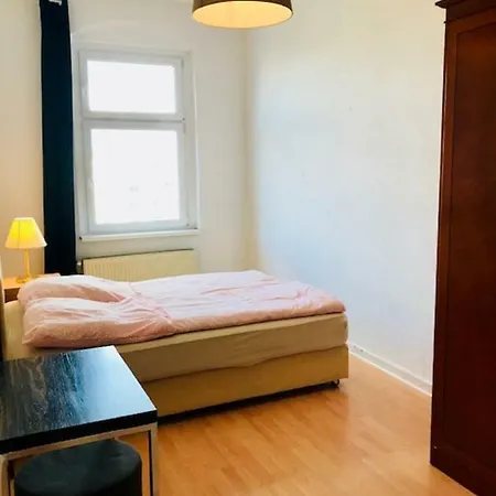 Hausburg Apartment *